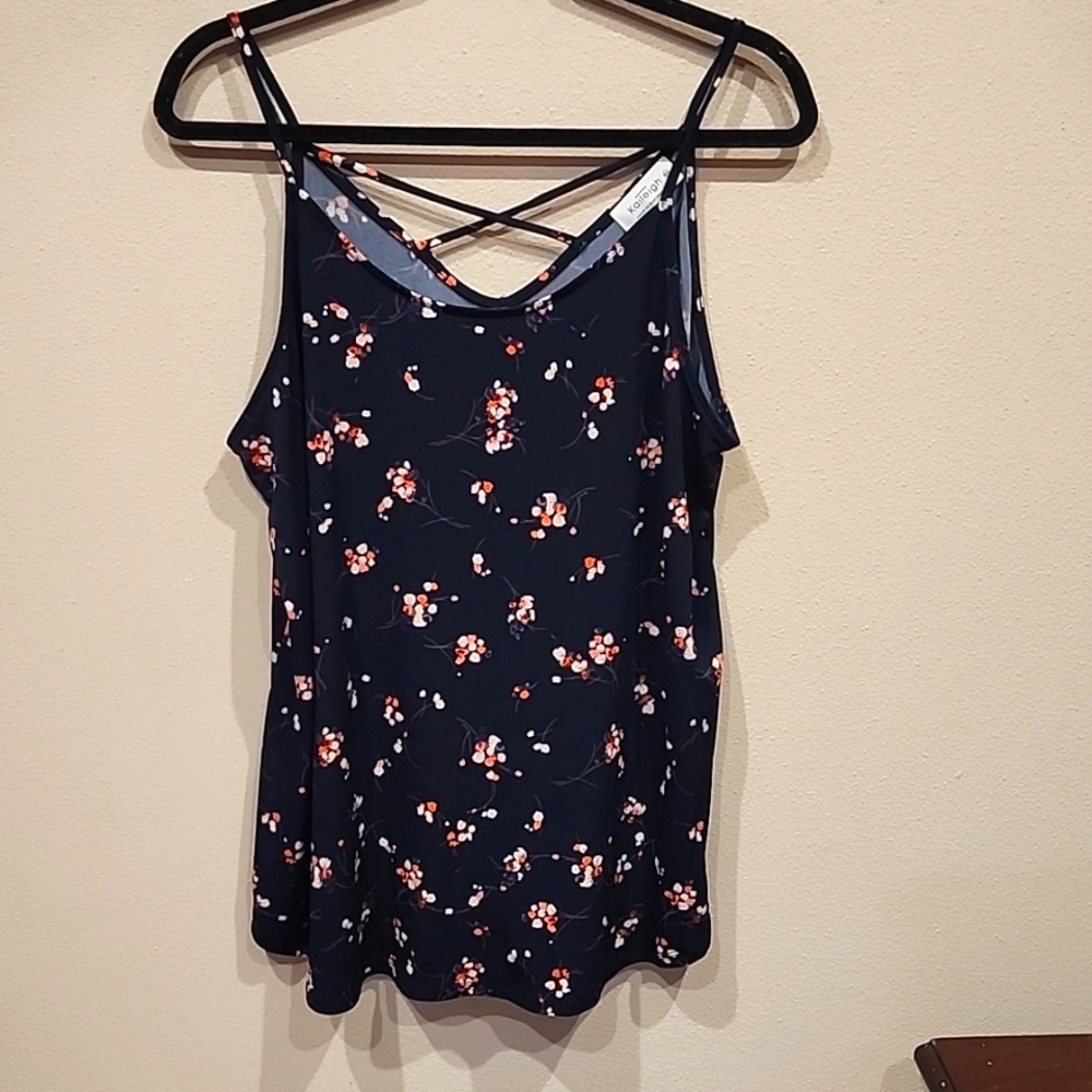 Sleeveless t-strap blouse
